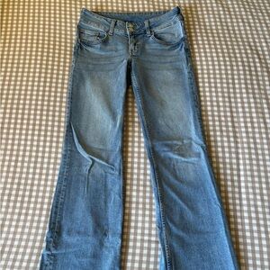 Light Wash Flared Jeans